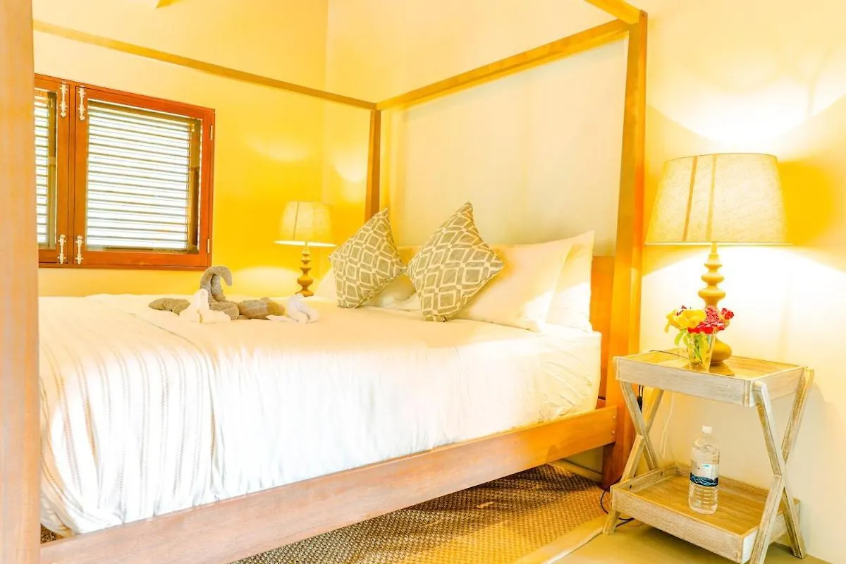 Stunning 4 Bed Villa In Bequia St Vincent Bequia Island Saint-Vincent-et-les Grenadines